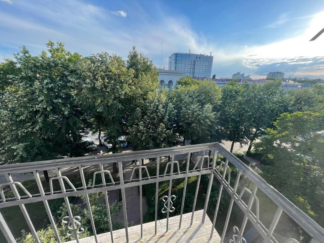 Apartament Central In Chisinau! Exterior photo